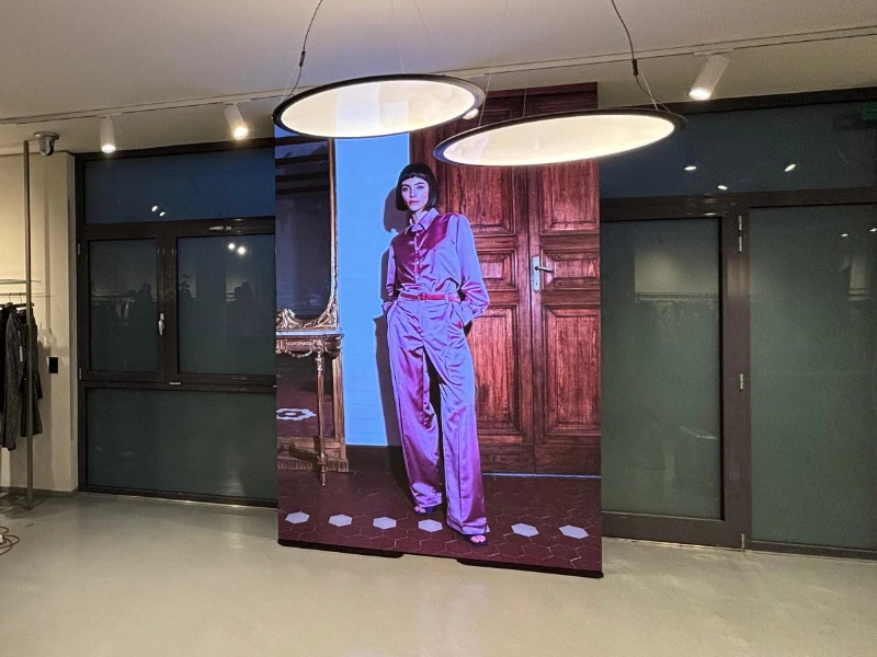 display-per-pubblicita-di-moda