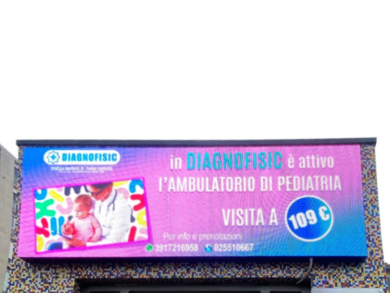 monitor-per-pubblicita-rosa
